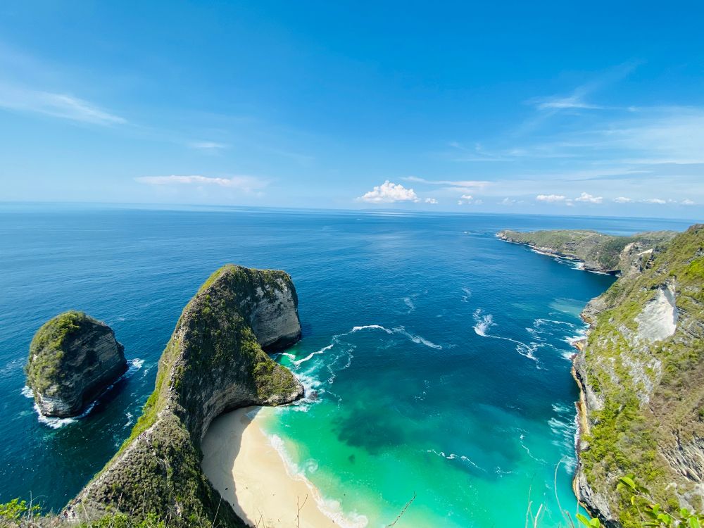 The stunning Nusa Penida is one of my favourite Bali day trips