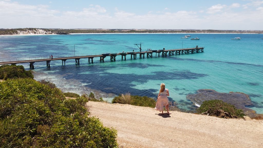 is Australia safe for femeles? Absolutely, Australia is a top destination for solo travellers