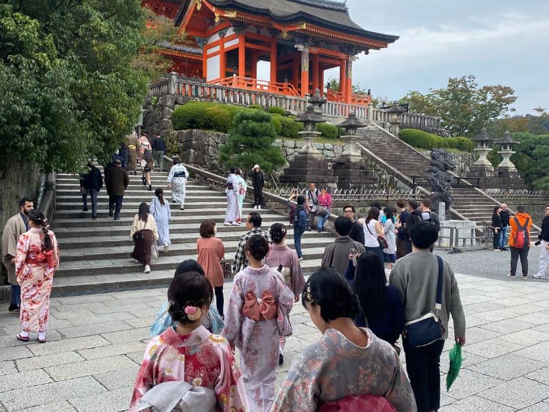 Dress up in a Kimono and head to the Gion District in Kyoto today